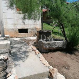 Bribir, kuća za adaptaciju sa pogledom na more