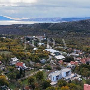 Bribir moderna villa s bazenom i pogledom na more