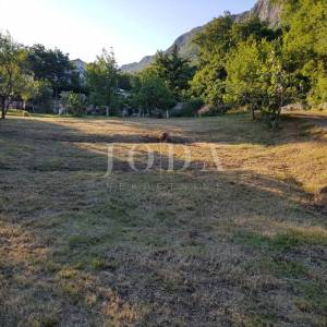 BRIBIR,građevisnki teren 1011m2
