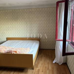 Cerovlje, okolica, kuća na mirnoj lokaciji sa velikim građevinskim terenom