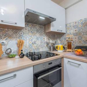 Cesarica, kuća sa 3 apartmana