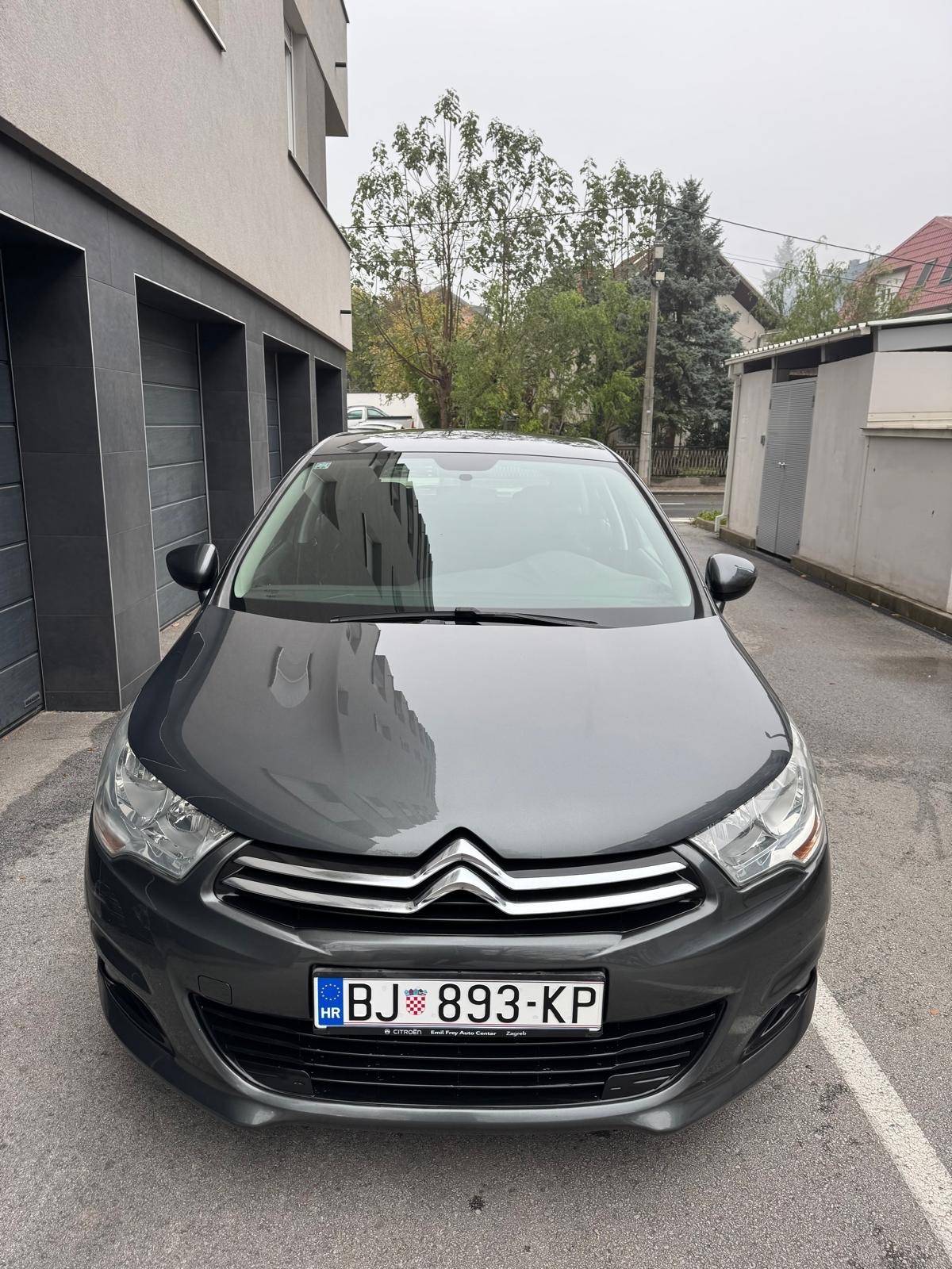 CITROEN C4 /116tkm/prvi vlasnik/HR auto/servisna knjiga/klima/odličan/