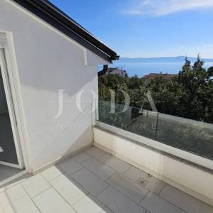 Crikvenica dvoetažni stan