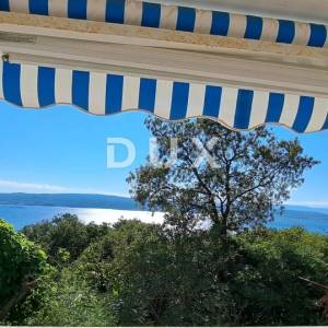 CRIKVENICA - dvojna kuća s panoramskim pogledom na Krk i more