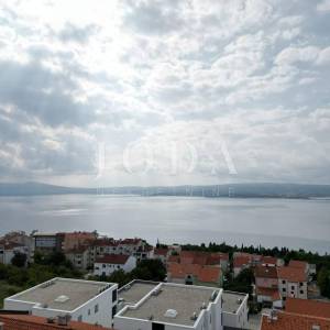 Crikvenica dvojna kuća sa bazenom