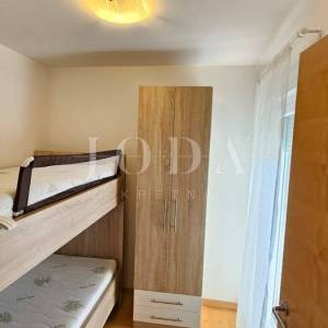 Crikvenica dvosobni stan sa garažom