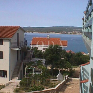 Crikvenica-garsonijera sa balkonom