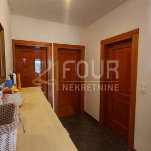 Crikvenica, Jadranovo, 2s+db, 66.64m2, lođa