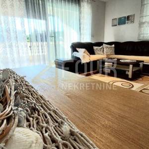 Crikvenica, Jadranovo, 2s+db, 66.64m2, lođa