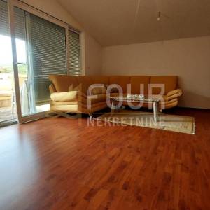 Crikvenica, Jadranovo, 2s+db, 66.64m2, lođa 