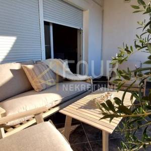 Crikvenica, Jadranovo, 2s+db, 66.64m2, lođa 