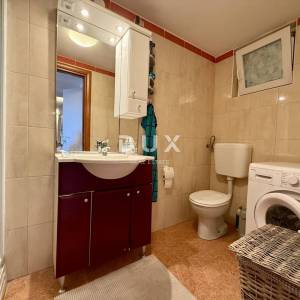 CRIKVENICA, JADRANOVO - 3S+DB, 86 m2, TERASA, blizina mora!