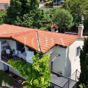Crikvenica, kuća na mirnoj lokaciji sa panoramskim pogledom 