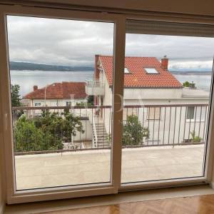 Crikvenica, kuća na odličnoj lokaciji