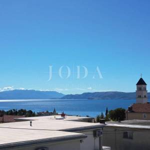 Crikvenica kuća ,novogradnja ispod magistrale