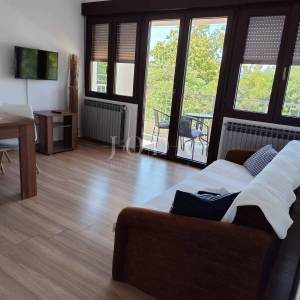 Crikvenica, kuća prvi red do mora