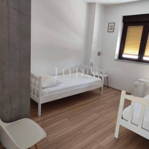 Crikvenica, kuća prvi red do mora
