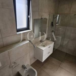 Crikvenica kuća sa bazenom