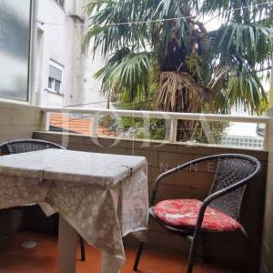 Crikvenica, kuća u centru sa uhodanim turističkim poslovanjem 