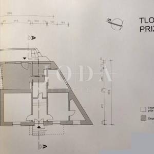 Crikvenica kuća u centru sa tri stana