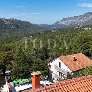 Crikvenica, lijepa kuća na mirnoj lokaciji