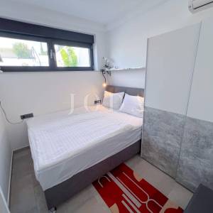 Crikvenica moderna kuća sa bazenom