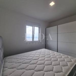 Crikvenica, novogradnja, prvi kat