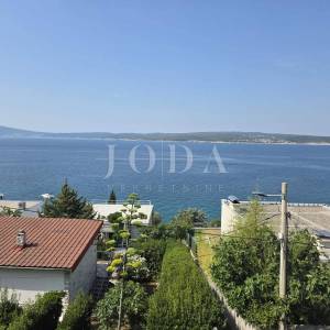 Crikvenica, stan 50m od  mora sa prekrasnim pogledom
