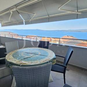 Crikvenica stan sa garažom