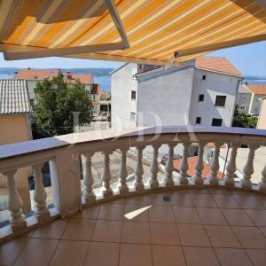 Crikvenica stan sa pogledom i parkingom