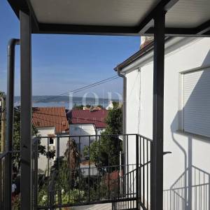 Crikvenica, stan u blizini centra sa parkingom