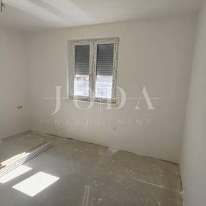 Crikvenica- Stan u prizemlju  u blizini centra 