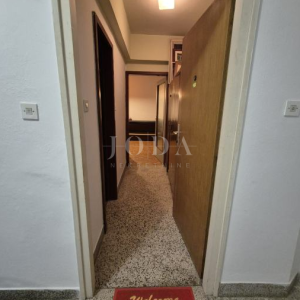 Crikvenica, stan u strogom centru grada