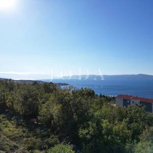 Crikvenica teren s pravomoćnom građevinskom dozvolom