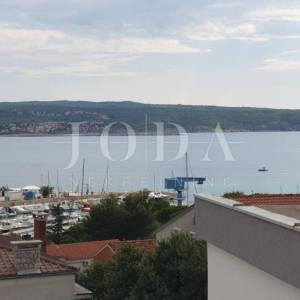 CRIKVENICA, TROSOBNI STAN + GARAŽA,120.72 m2 