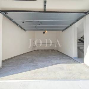 CRIKVENICA, TROSOBNI STAN + GARAŽA,120.72 m2 