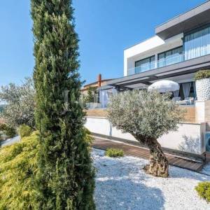 Crikvenica urbana vila na prodaju