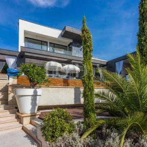 Crikvenica urbana vila na prodaju