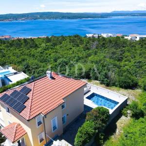 Crikvenica, vila sa bazenom i pogledom na more!