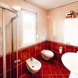 Crikvenica, vila sa bazenom i pogledom na more!