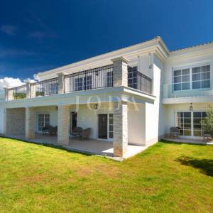 Crikvenica vila sa bazenom