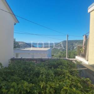 Crikvenica zaleđe primorska kuća