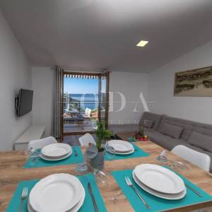 Crni mol apartman 50m od mora