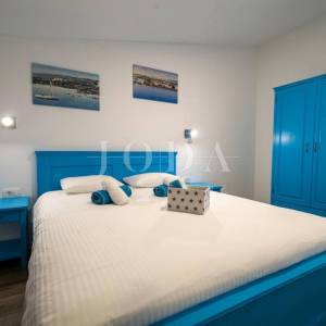 Crni mol apartman 50m od mora