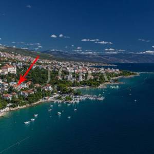 Crni mol apartman 50m od mora