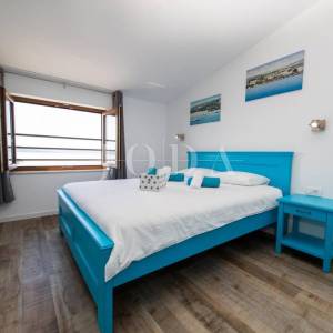 Crni mol apartman 50m od mora