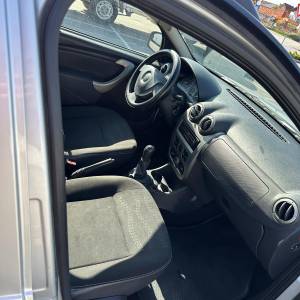 DACIA SANDERO 1.6