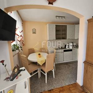 Dalmacija, Vodice, samostojeća kuća, 397m2