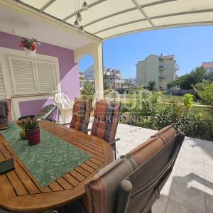 Dalmacija, Vodice, samostojeća kuća, 397m2