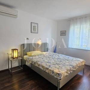 Donja Klada kuća 1.red do mora